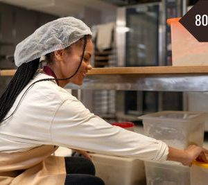 APROVISIONAMIENTO DE MATERIAS PRIMAS EN COCINA